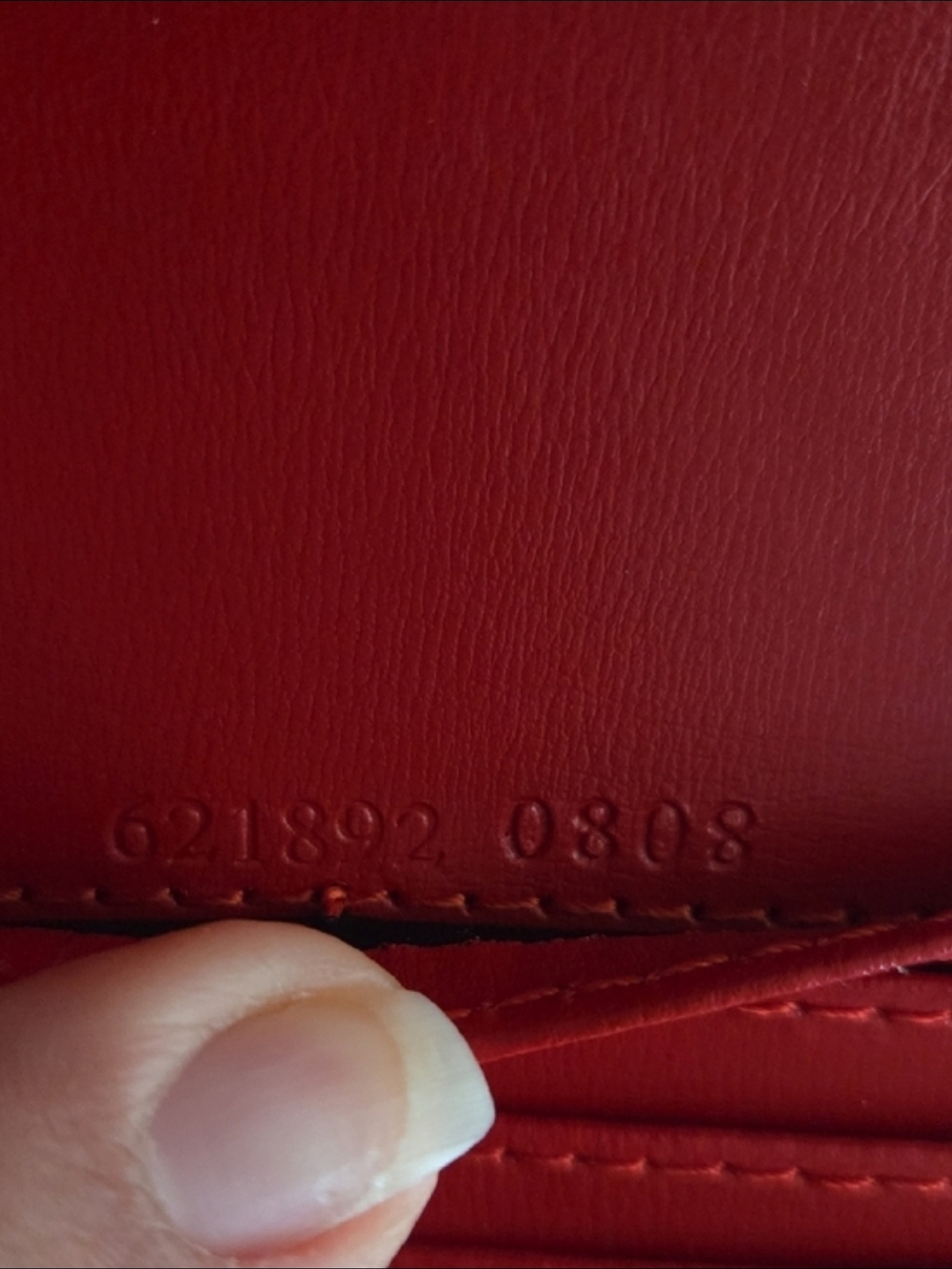 Gucci Red Trim GG Canvas Chain Wallet - Picture 2 of 7